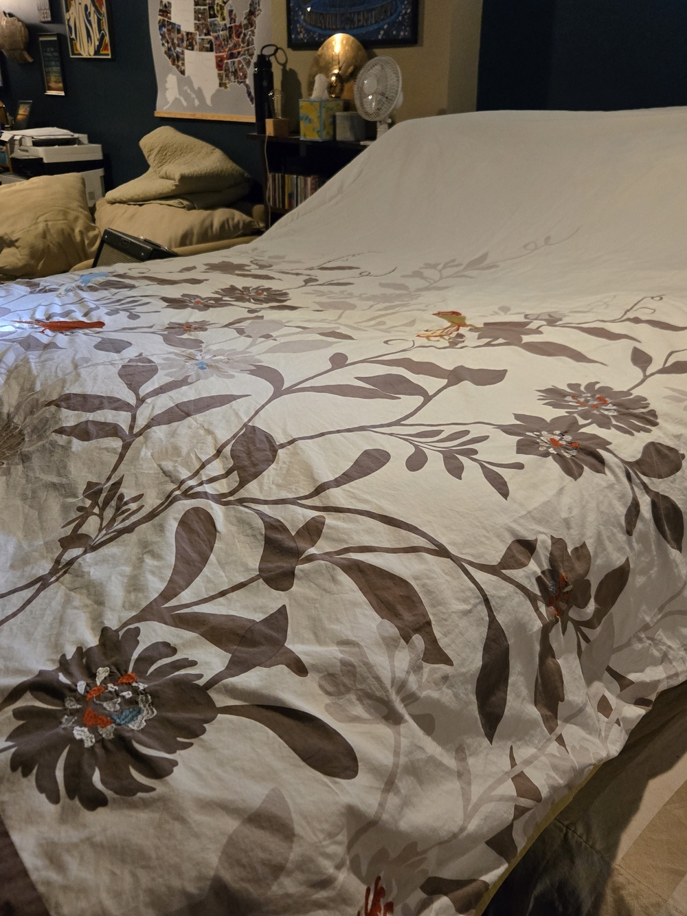 Hillcrest Cotton Neutral Floral Cotton Duvet Cover with Bird And Leaf Print